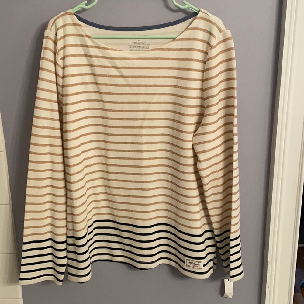 New Talbots tee XL